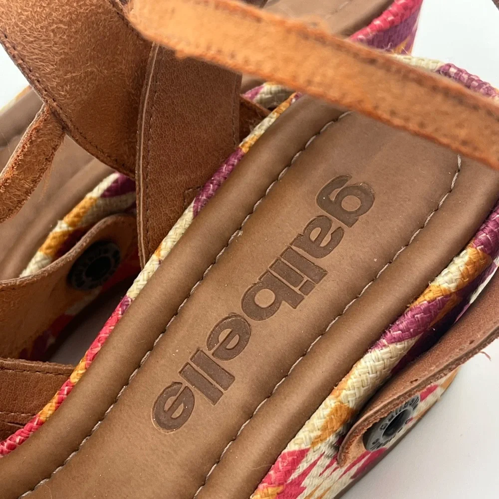 Galibelle Brown Strappy Sandals with Patterned Wedge Size 7 - Picture 5 of 10